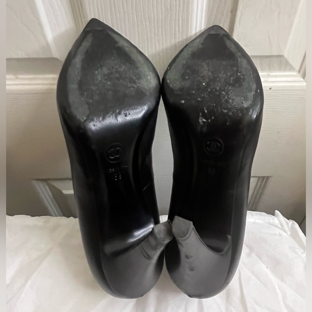 Chanel women black heels size 8.5 - Picture 13 of 15